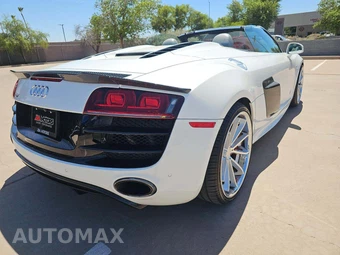 2011 Audi R8 Spyder 5.2 Convertible - miniatura 3
