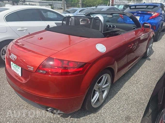 2011 Audi TT Roadster 2.0T Prestige Convertible - miniatura 3