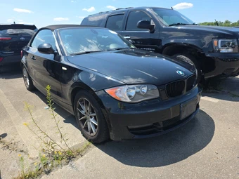 2011 BMW 1 Series Convertible 128i – miniatura 3
