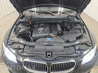 2011 BMW 3 Series Convertible 328i - miniatura 15