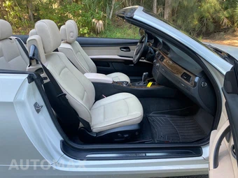 2011 BMW 3 Series Convertible 328i - miniatura 29