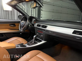 2011 BMW 3 Series Convertible 335i - miniatura 18