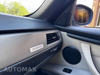 2011 BMW 3 Series Convertible 335is - miniatura 14