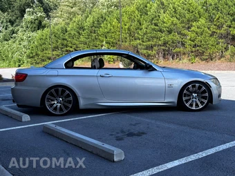2011 BMW 3 Series Convertible 335is - miniatura 6