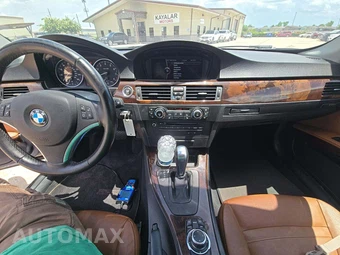 2011 BMW 3 Series Coupe 328i – miniatura 7