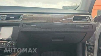 2011 BMW 3 Series Coupe 328i xDrive – miniatura 20