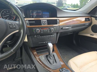 2011 BMW 3 Series Coupe 335i xDrive – miniatura 10