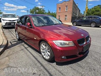 2011 BMW 3 Series Sedan 328i – miniatura 4