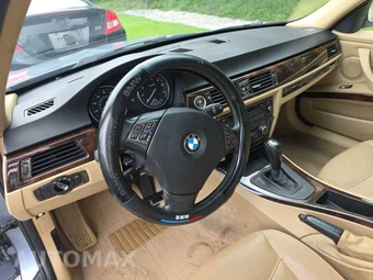 2011 BMW 3 Series Sedan 328i – miniatura 11