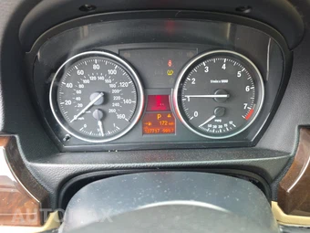 2011 BMW 3 Series Sedan 328i – miniatura 12