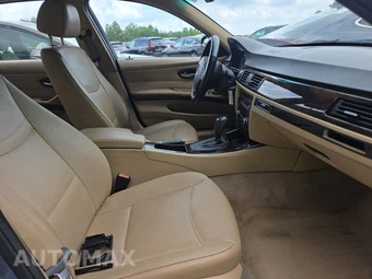 2011 BMW 3 Series Sedan 328i – miniatura 8