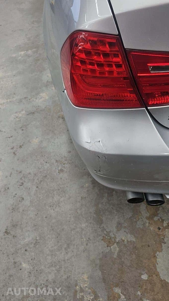 2011 BMW 3 Series Sedan 328i – miniatura 28