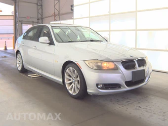 2011 BMW 3 Series Sedan 328i – miniatura 3