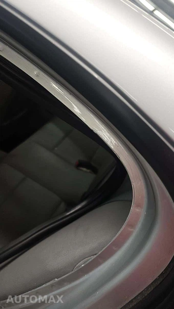 2011 BMW 3 Series Sedan 328i – miniatura 40