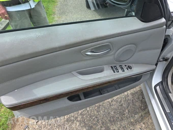 2011 BMW 3 Series Sedan 328i – miniatura 9