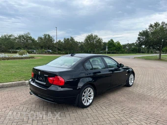 2011 BMW 3 Series Sedan 328i - miniatura 6