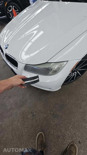 2011 BMW 3 Series Sedan 328i xDrive - miniatura 21