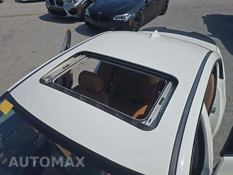 2011 BMW 3 Series Sedan 328i xDrive – miniatura 9