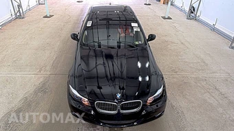 2011 BMW 3 Series Sedan 328i xDrive – miniatura 2
