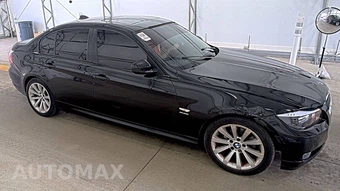 2011 BMW 3 Series Sedan 328i xDrive – miniatura 3