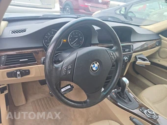 2011 BMW 3 Series Sedan 328i xDrive – miniatura 11