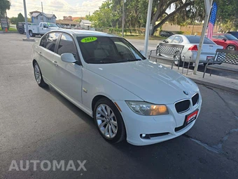 2011 BMW 3 Series Sedan 328i xDrive - miniatura 4