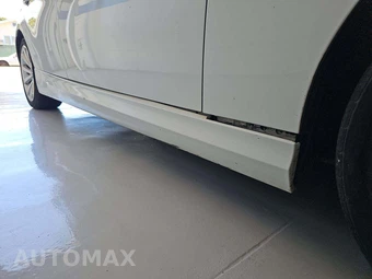 2011 BMW 3 Series Sedan 328i xDrive - miniatura 29