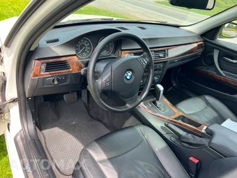 2011 BMW 3 Series Sedan 328i xDrive - miniatura 18