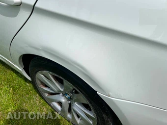 2011 BMW 3 Series Sedan 328i xDrive - miniatura 28
