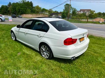 2011 BMW 3 Series Sedan 328i xDrive - miniatura 5