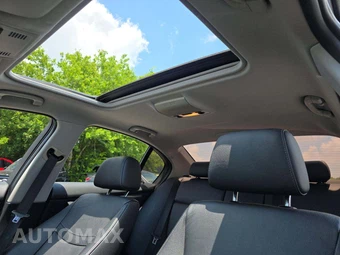 2011 BMW 3 Series Sedan 328i xDrive – miniatura 11