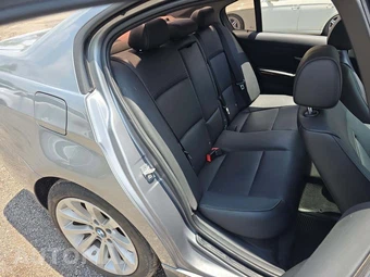 2011 BMW 3 Series Sedan 328i xDrive – miniatura 16