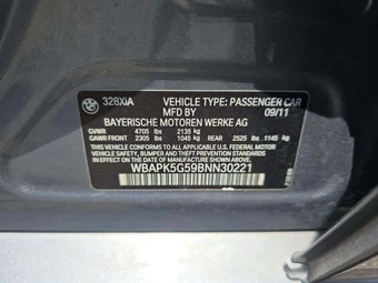 2011 BMW 3 Series Sedan 328i xDrive – miniatura 5