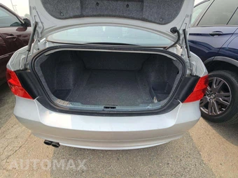 2011 BMW 3 Series Sedan 328i xDrive – miniatura 14
