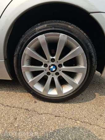 2011 BMW 3 Series Sedan 328i xDrive – miniatura 26