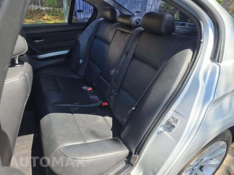 2011 BMW 3 Series Sedan 328i xDrive - miniatura 13