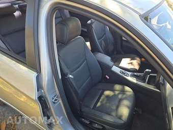 2011 BMW 3 Series Sedan 328i xDrive - miniatura 18