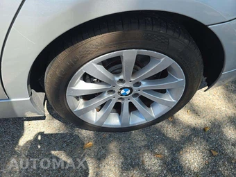 2011 BMW 3 Series Sedan 328i xDrive - miniatura 23
