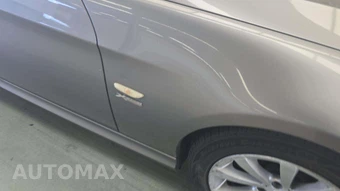 2011 BMW 3 Series Sedan 328i xDrive – miniatura 28