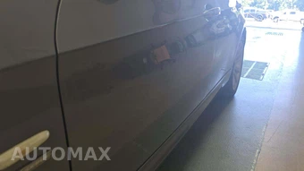 2011 BMW 3 Series Sedan 328i xDrive – miniatura 30