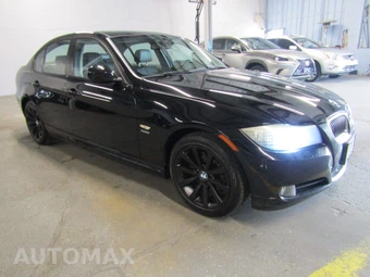 2011 BMW 3 Series Sedan 328i xDrive – miniatura 3