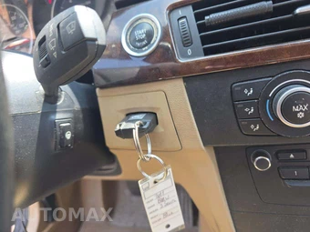 2011 BMW 3 Series Sedan 335d – miniatura 5