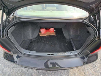 2011 BMW 3 Series Sedan 335d - miniatura 14