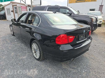 2011 BMW 3 Series Sedan 335d - miniatura 2