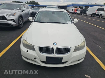 2011 BMW 3 Series Sedan 335i xDrive - miniatura 2