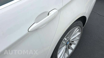 2011 BMW 3 Series Sedan 335i xDrive - miniatura 26