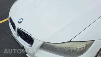 2011 BMW 3 Series Sedan 335i xDrive - miniatura 31
