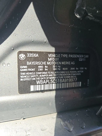 2011 BMW 3 Series Sedan 335i xDrive - miniatura 14