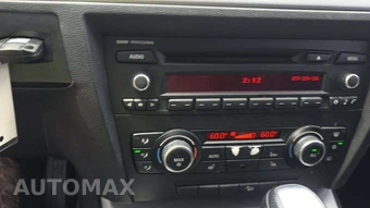 2011 BMW 3 Series Sedan 335i xDrive - miniatura 25