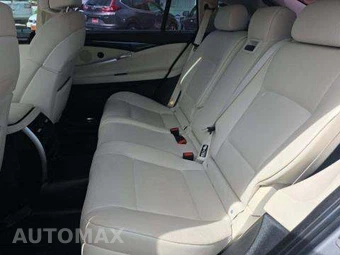2011 BMW 5 Series Gran Turismo 535i Hatchback - miniatura 13